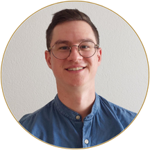 <strong>Nick<br>Singer</strong>